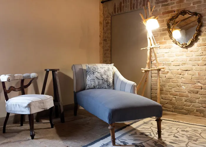 Летний дом Antica Corte Pallavicina Relais Polesine Parmense