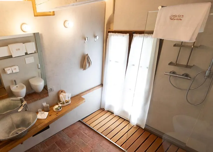 Antica Corte Pallavicina Relais Летний дом Polesine Parmense