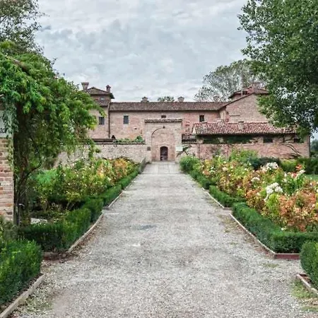 Antica Corte Pallavicina Relais *