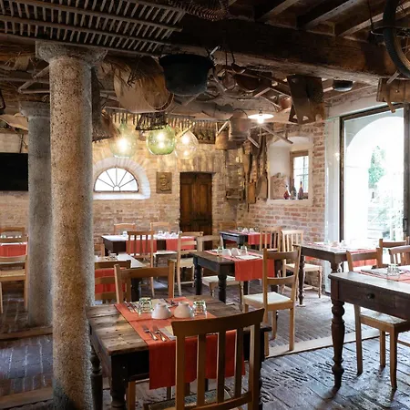 Antica Corte Pallavicina Relais