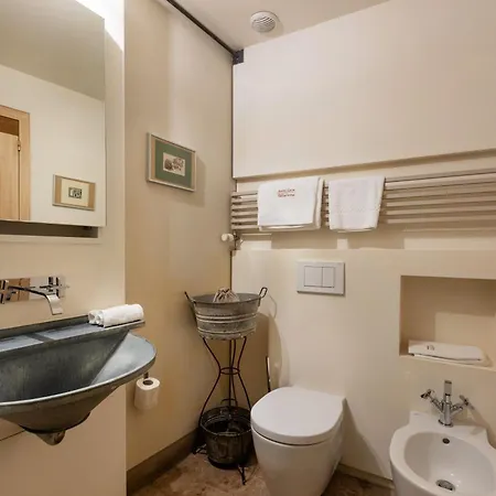 Antica Corte Pallavicina Relais *