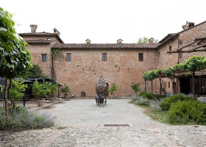 Antica Corte Pallavicina Relais Kır Evi *