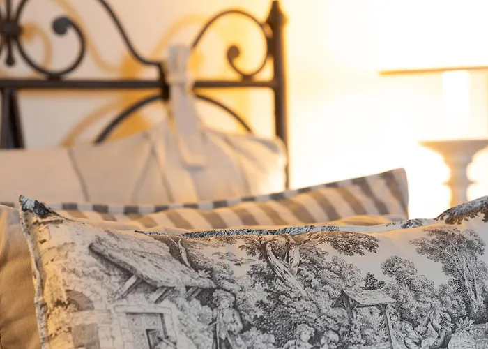 Antica Corte Pallavicina Relais Kır Evi *