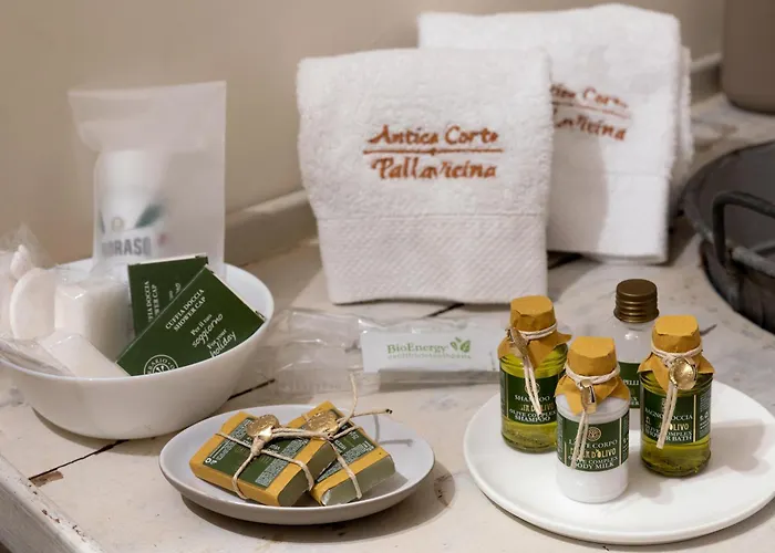 Antica Corte Pallavicina Relais Kır Evi